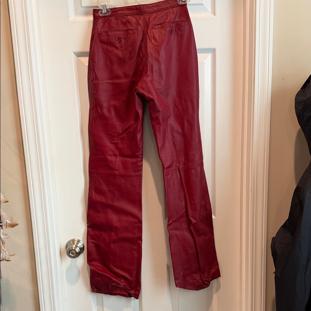 Rem Garson Bold Red Leather Pants - Picture 3 of 3